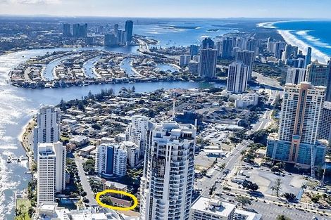 2/9 Riverview Pde, Surfers Paradise, QLD 4217