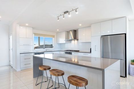 Property photo of 18 Outlook Road Black Point SA 5571