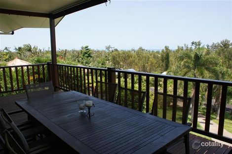 Property photo of 11 Dunkalli Crescent Wongaling Beach QLD 4852