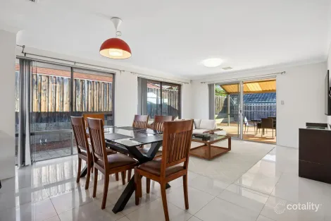 Property photo of 8 Lomas Circle Ellenbrook WA 6069