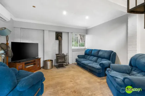 Property photo of 53 Allambee Crescent Blue Haven NSW 2262