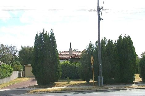 268 Hardey Rd, Cloverdale, WA 6105