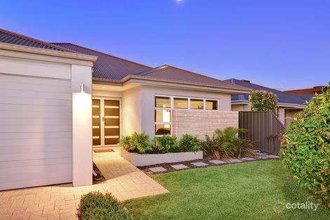 Property photo of 10 Dillwynia Bend Banksia Grove WA 6031