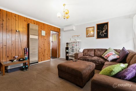 Property photo of 45 Laurina Crescent Frankston North VIC 3200