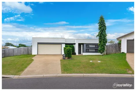 Property photo of 1 Gee Place Gracemere QLD 4702