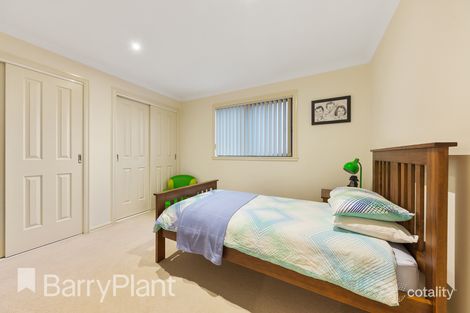 Property photo of 2/170 William Street St Albans VIC 3021