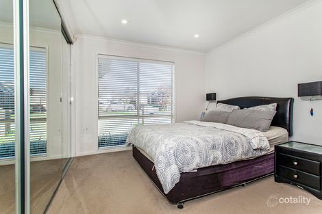 Property photo of 25 Brindalee Mews Chadstone VIC 3148