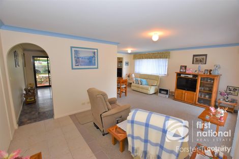 Property photo of 6 Wright Close Tuncurry NSW 2428