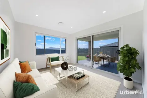 Property photo of 8 Littoral Way Box Hill NSW 2765