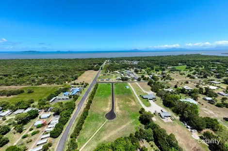 7 Pelican Cl, Tully Heads, QLD 4854