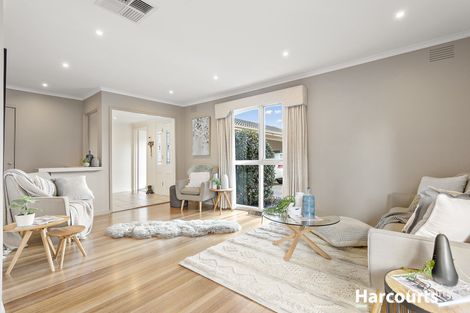 Property photo of 2 Ayr Court Glen Waverley VIC 3150