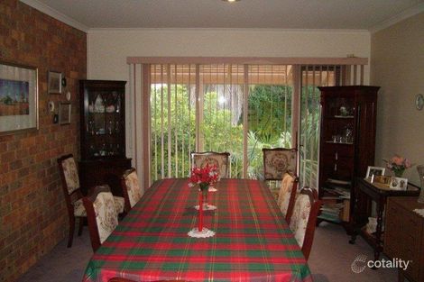 Property photo of 10 Dobell Place Mooroolbark VIC 3138