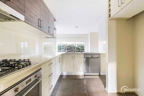 Property photo of 1/11 Kilvington Court Berwick VIC 3806