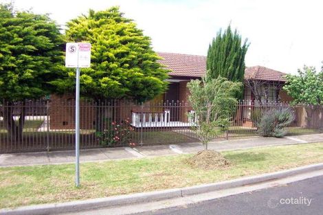 Property photo of 38 Grantham Parade St Albans VIC 3021