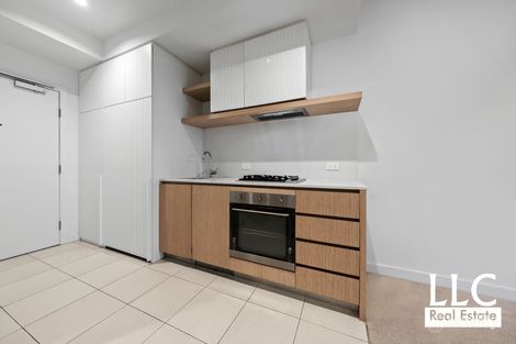 Property photo of 106D/56 Kambrook Road Caulfield North VIC 3161