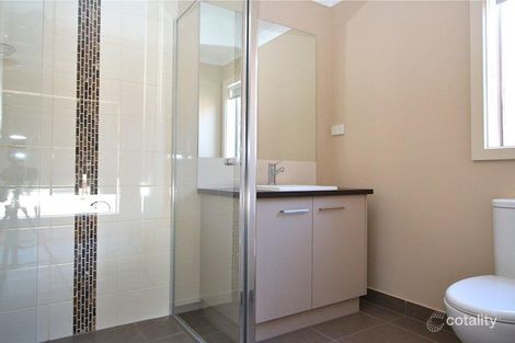 Property photo of 38 Jupiter Crescent Cranbourne West VIC 3977