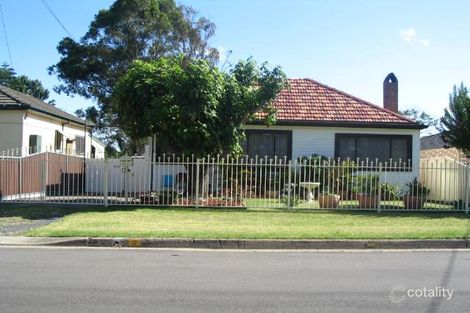 2 Robertson St, Guildford West, NSW 2161