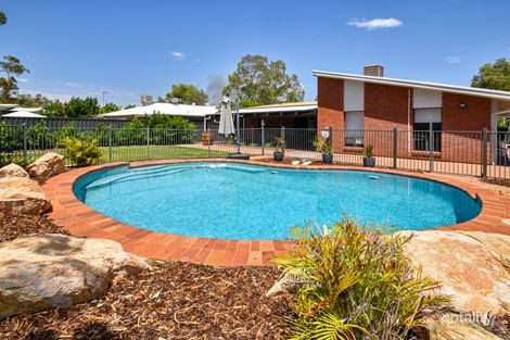 Property photo of 2 Olive Pink Grove Desert Springs NT 0870