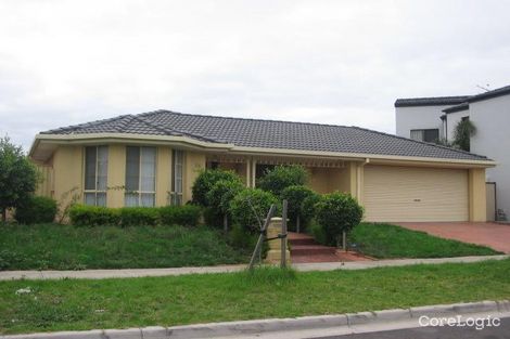 Property photo of 35 Cairnlea Drive Cairnlea VIC 3023