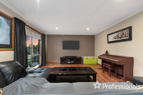 Property photo of 28 Dunoon Street Mooroolbark VIC 3138
