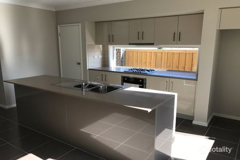 Property photo of 2 Riverflat Drive Glenmore Park NSW 2745