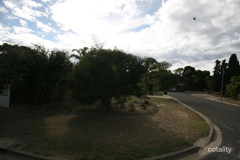 Property photo of 2 Fyfe Court Aberfoyle Park SA 5159