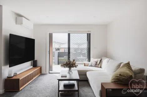 Property photo of 14 Tivoli Lane Whitlam ACT 2611