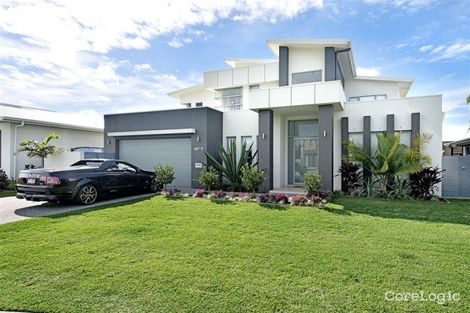 Property photo of 9009 The Boulevard Benowa QLD 4217