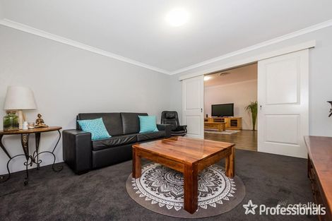 Property photo of 3/25 Range View Road High Wycombe WA 6057