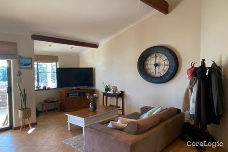 Property photo of 23 Arlington Loop Coogee WA 6166