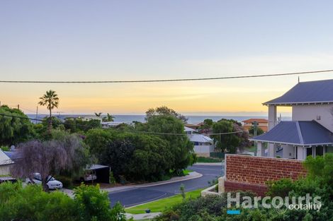 17 Robinson Ave, Quinns Rocks, WA 6030