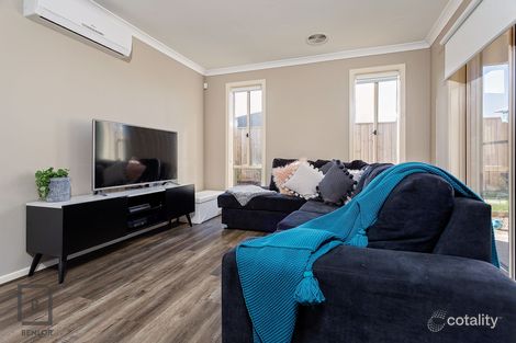Property photo of 6 Hammersmith Road Wyndham Vale VIC 3024