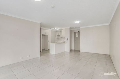 Property photo of 2C/52 Goodwin Terrace Burleigh Heads QLD 4220