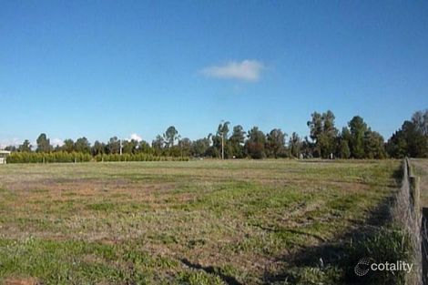 Property photo of 10-11 Fairway Close Howlong NSW 2643