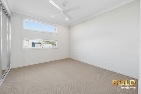 Property photo of 16/52A Atlantic Boulevard Glenfield NSW 2167