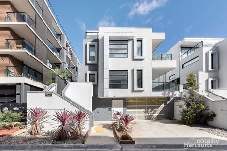 1/14 Red Hill Tce, Doncaster East, VIC 3109