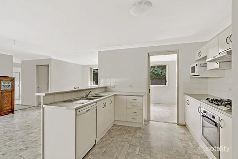 Property photo of 12 Brickendon Avenue Mardi NSW 2259