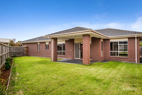 Property photo of 71 Merredin Circuit Doreen VIC 3754