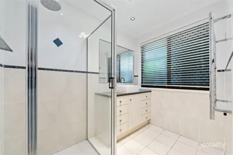 Property photo of 34 Glenside Street Wavell Heights QLD 4012