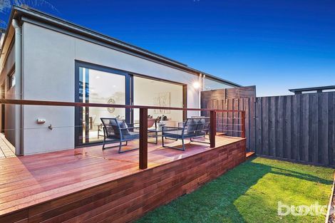 Property photo of 9B Durban Street Bentleigh VIC 3204
