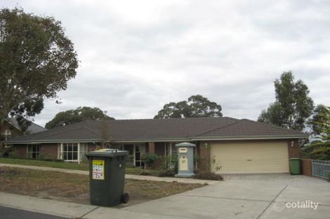 37 Yellow Gum Bvd, Sunbury, VIC 3429