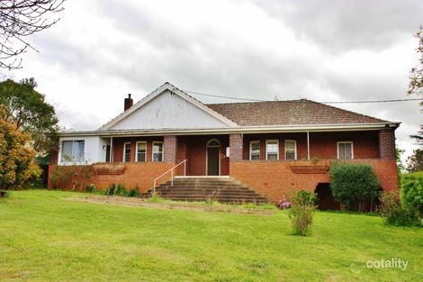 Property photo of 73 Thornhill Street Young NSW 2594