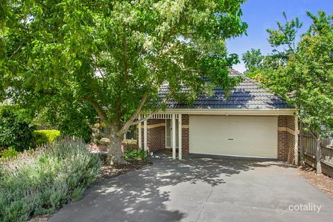 Property photo of 1/16 Esmale Street Strathmore VIC 3041
