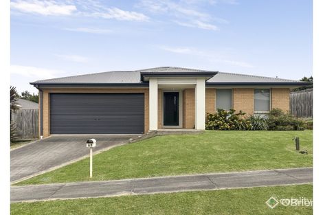 49 Springwater Dr, Drouin, VIC 3818