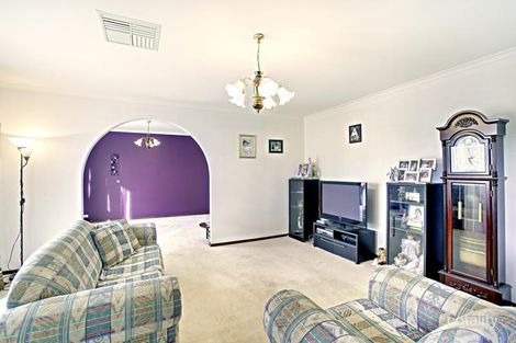 Property photo of 34 Spring Valley Drive Templestowe VIC 3106