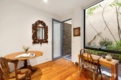 Property photo of 2/9-13 Anthony Street Melbourne VIC 3000