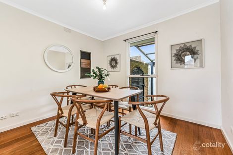 Property photo of 4 Benelong Crescent Seaford VIC 3198