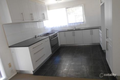 Property photo of 268 James Cook Drive Endeavour Hills VIC 3802