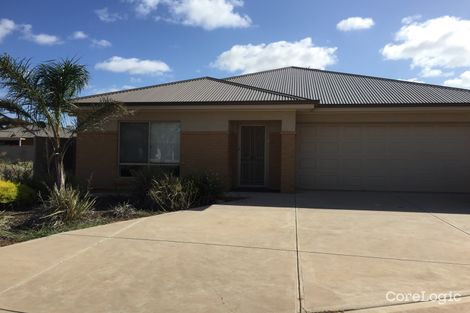 Property photo of 19 Tummel Circle Whyalla Jenkins SA 5609