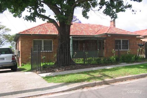 8 Bayview St, Concord, NSW 2137